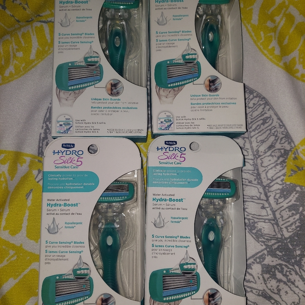 💥New 4 Packs Schick Hydro Silk Sensitive Skin Razor Moisturizing Razor - Picture 4 of 6